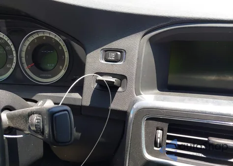 2013 Volvo S60 T5 from USA, damaged, VIN YV1612FHXD1215492